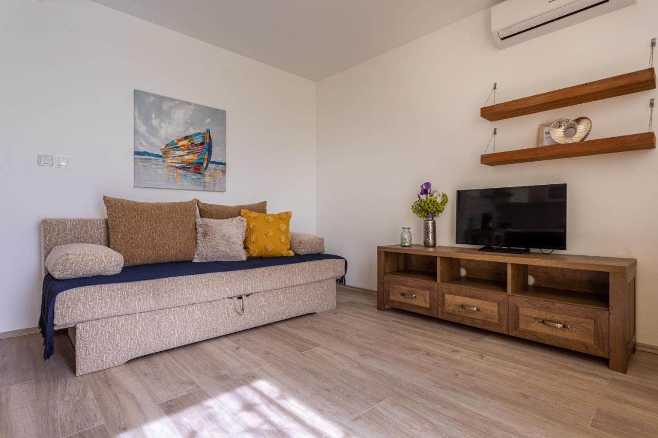 Apartment Magic Garden Baška Exteriér fotografie